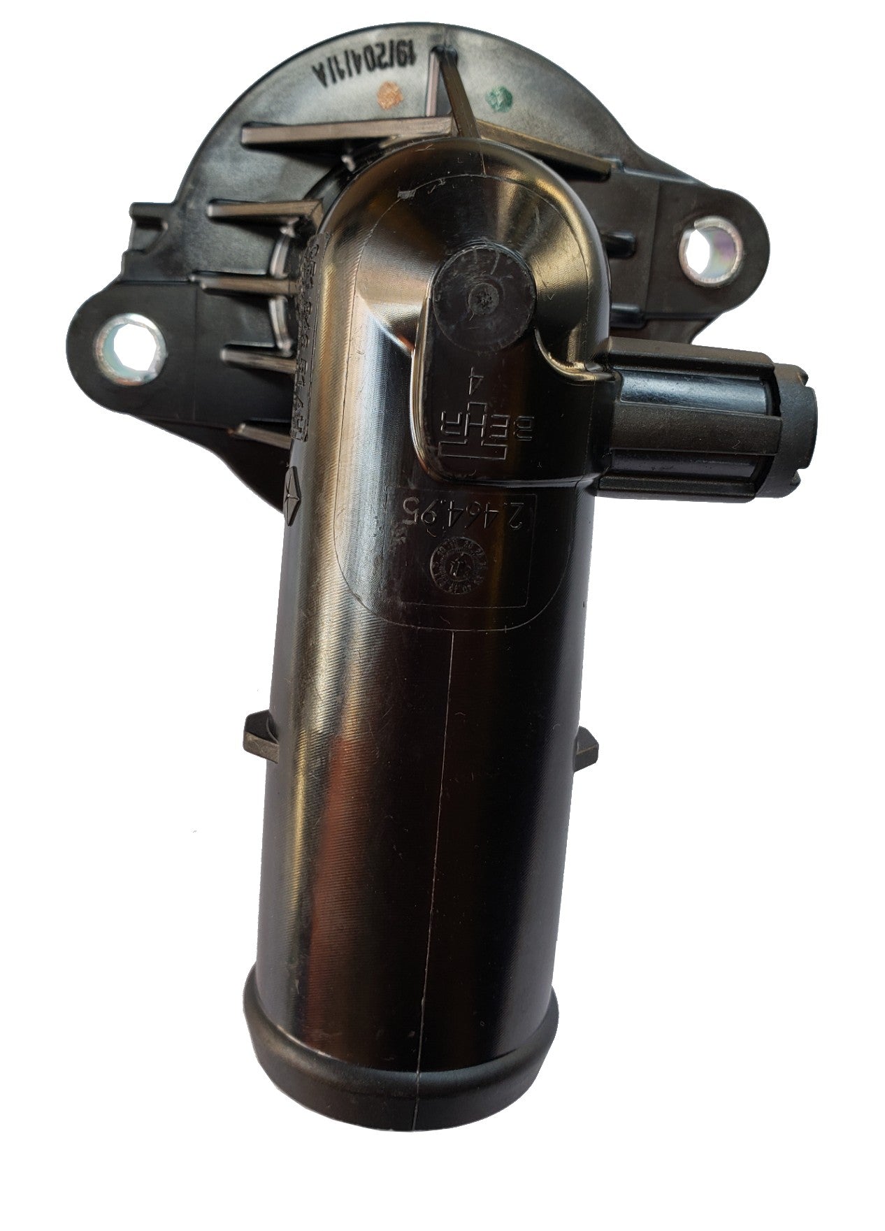 Brida Toma Agua Con Termostato Grand Cherokee 3.6 Original