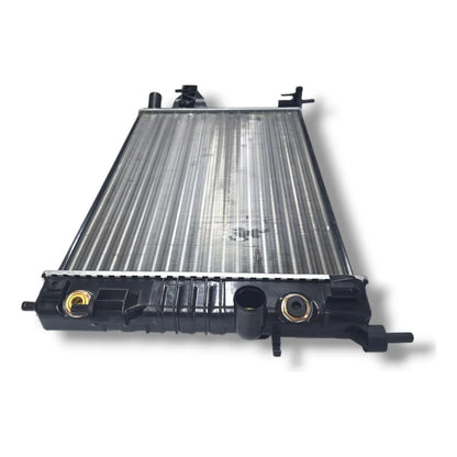 Radiador Para Chevrolet Tornado, Corsa Original