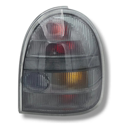 Calavera Derecha Para Chevrolet Chevy Pop Del 1994 Al 2000 Derecho/pasajero Ahumada