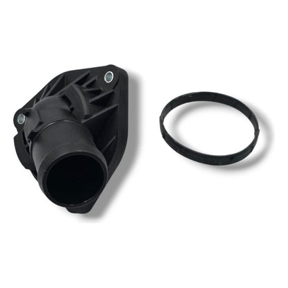 Brida Toma Agua Con Termostato Gm Onix ,tracker 1.0,1.2 Oem