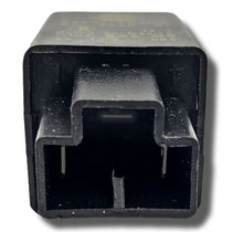 Relevador Relay Intermitentes Tsuru 2/3 1988-2004 Original Negro