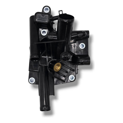 Brida Toma Agua Nissan Versa 2020-2022 Kicks 2016-2021