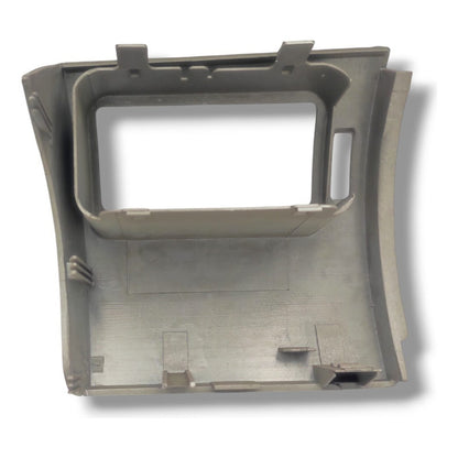 Mascarilla Lateral Derecho De Tablero Volkswagen Pointer